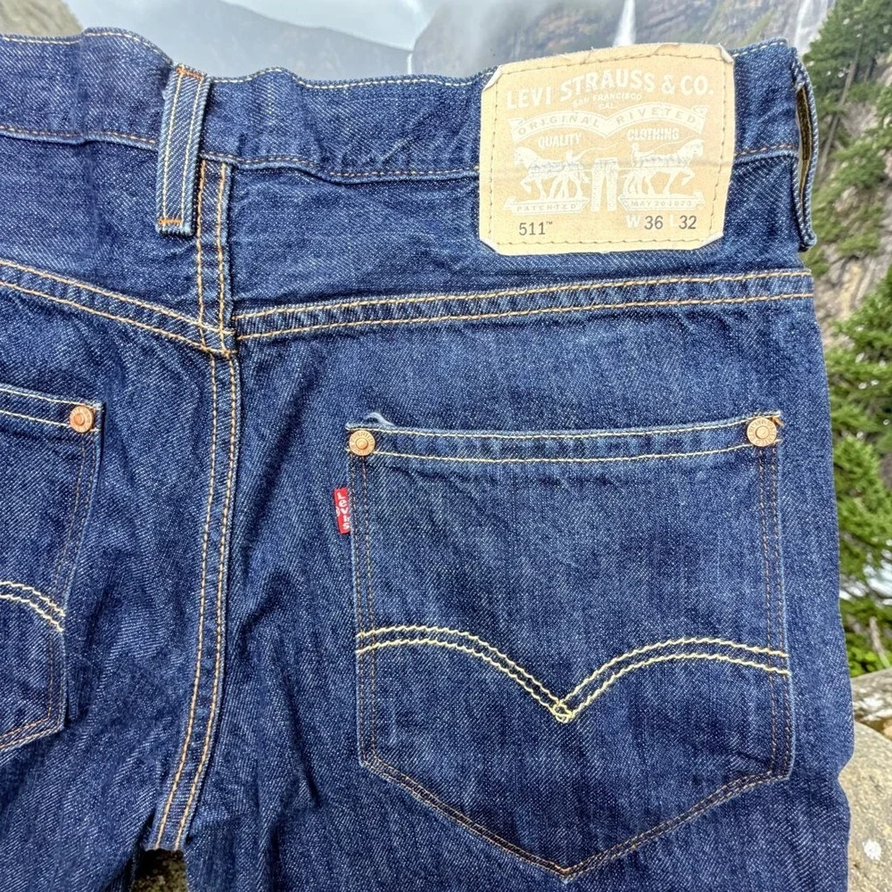 Levis 511 Jeans Mens 36x32 100% Cotton Dark Indigo Blue Red Tab Slim Fit Denim